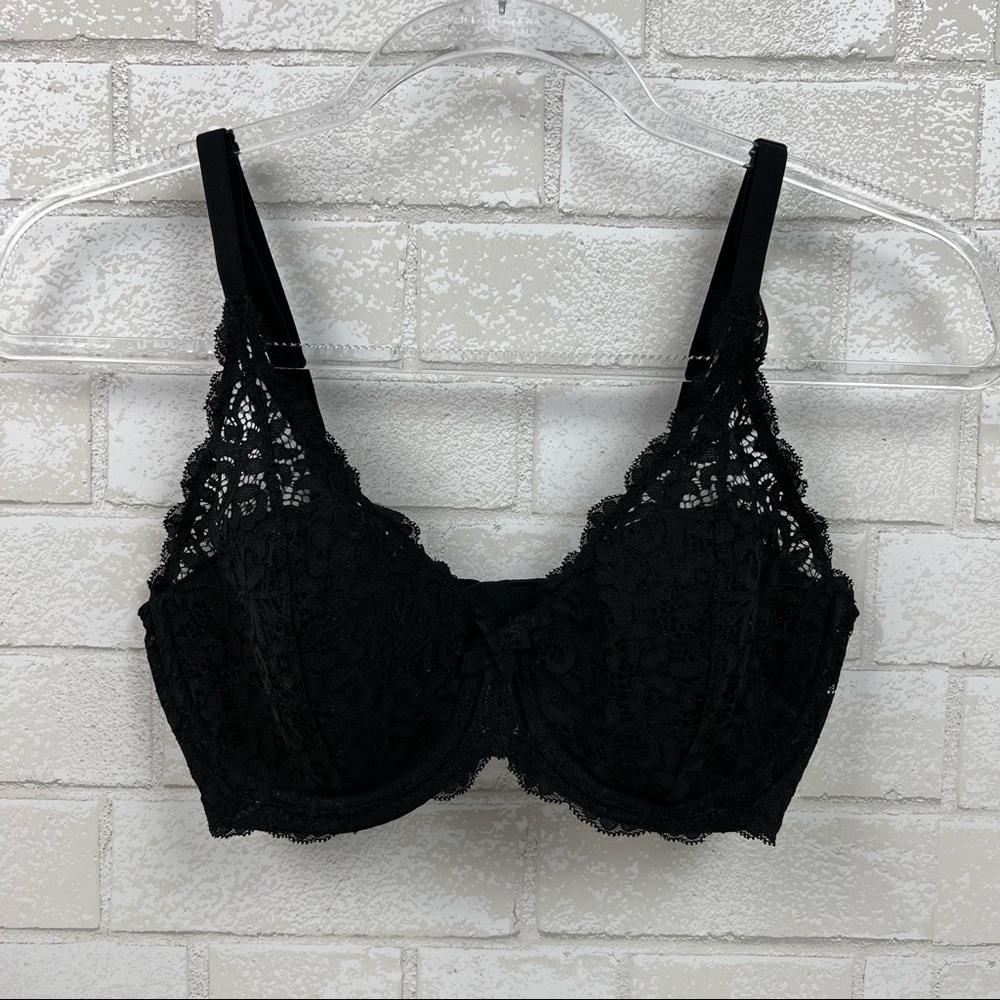 Victoria's Secret Lined Demi Black Lace Bra